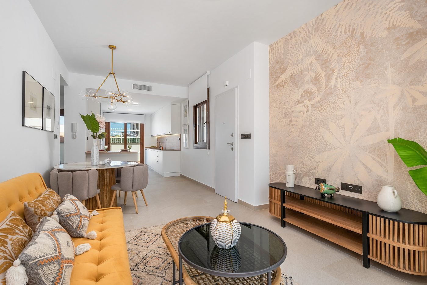 Obra Nueva BUNGALOW EN PLANTA BAJA CON ACABADOS DE ALTA CALIDAD Y DOBLE TERRAZA