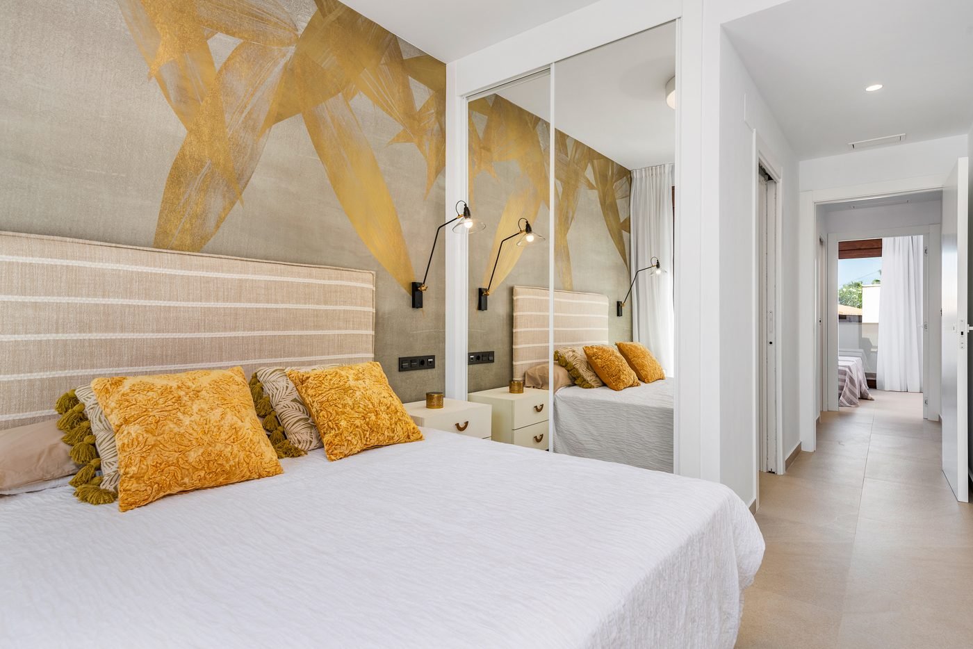 Obra Nueva BUNGALOW EN PLANTA BAJA CON ACABADOS DE ALTA CALIDAD Y DOBLE TERRAZA