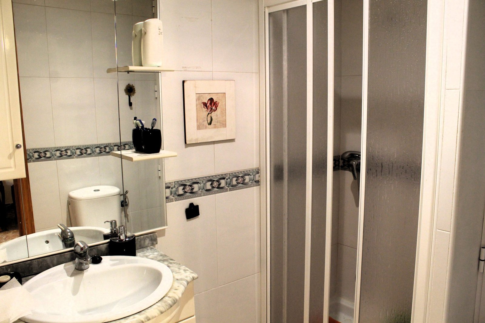 Planta baja de tres dormitorios a cincuenta metros de la playa - foto 10